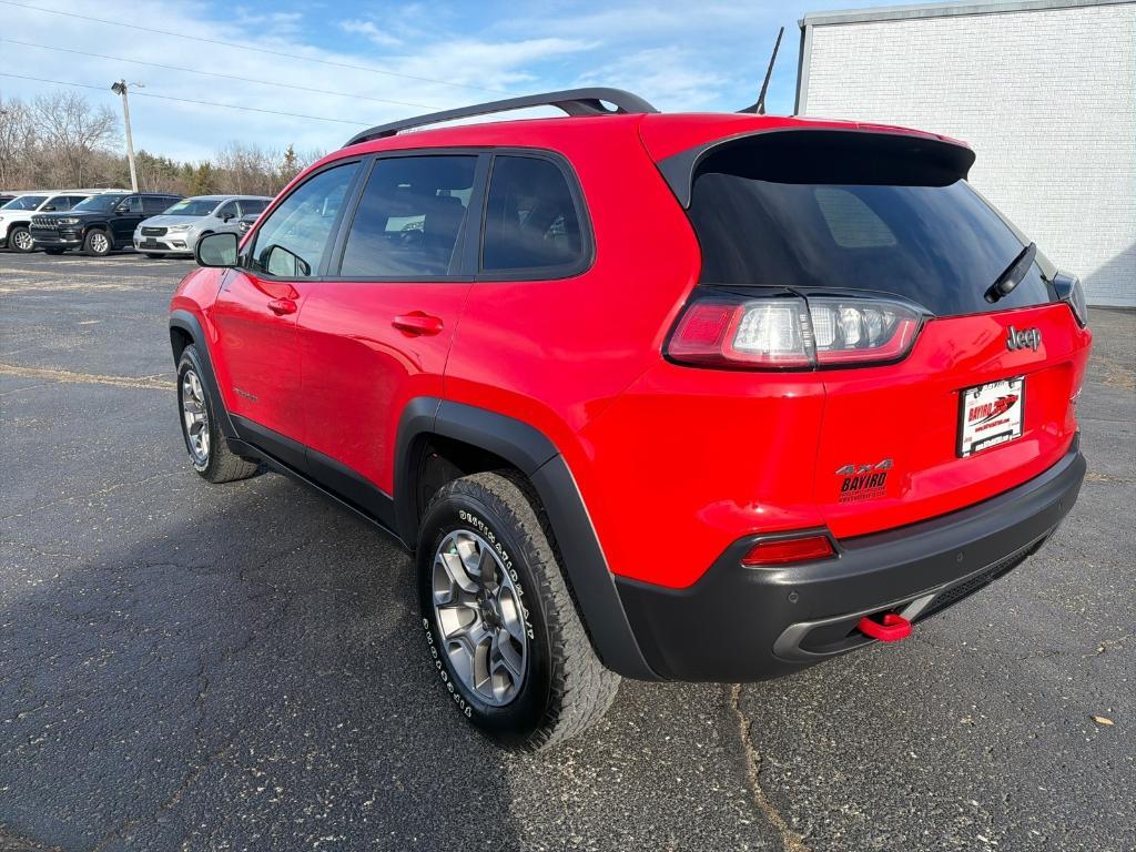 used 2019 Jeep Cherokee car, priced at $19,044