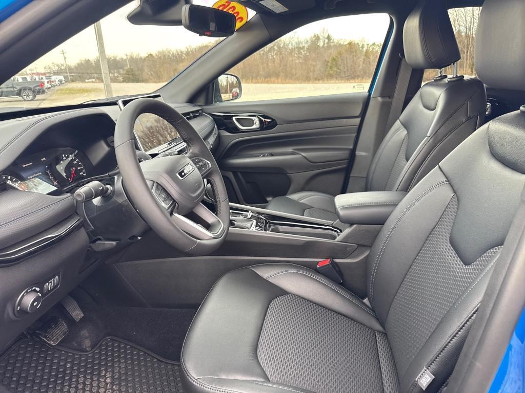 new 2026 Jeep Compass car, priced at $32,433