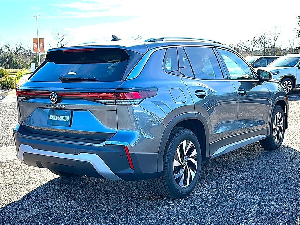 new 2026 Volkswagen Tiguan car, priced at $31,877