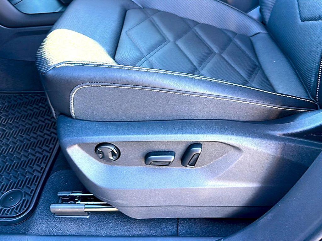 new 2026 Volkswagen Atlas car, priced at $39,906