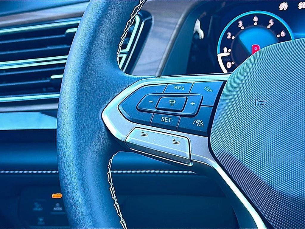 new 2026 Volkswagen Atlas car, priced at $39,906