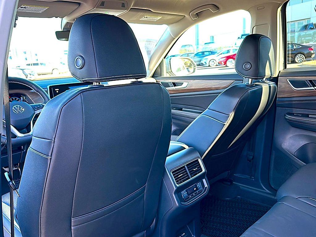 new 2026 Volkswagen Atlas car, priced at $39,906