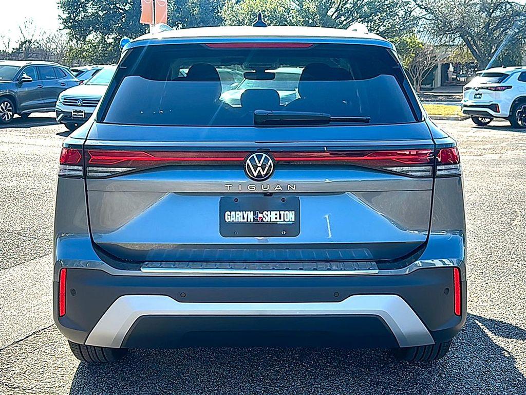 new 2026 Volkswagen Tiguan car, priced at $32,135