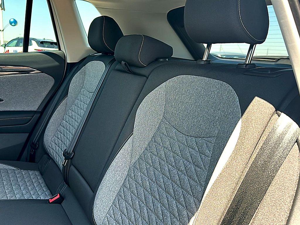 new 2025 Volkswagen Tiguan car