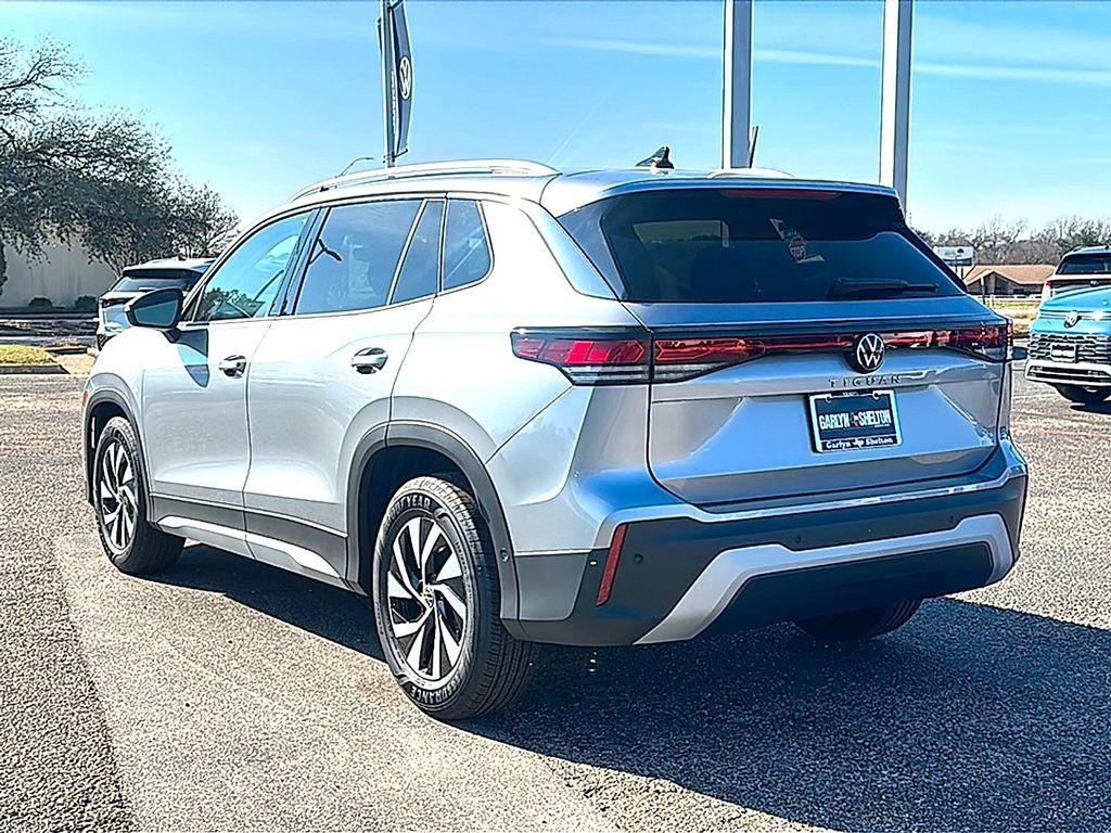 new 2026 Volkswagen Tiguan car, priced at $31,877