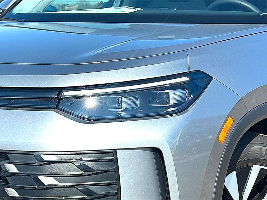 new 2026 Volkswagen Tiguan car, priced at $31,877