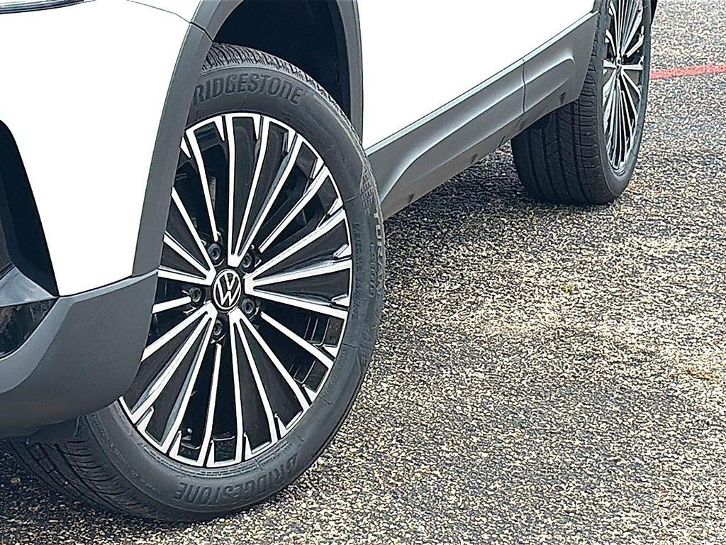 new 2026 Volkswagen Taos car, priced at $31,791
