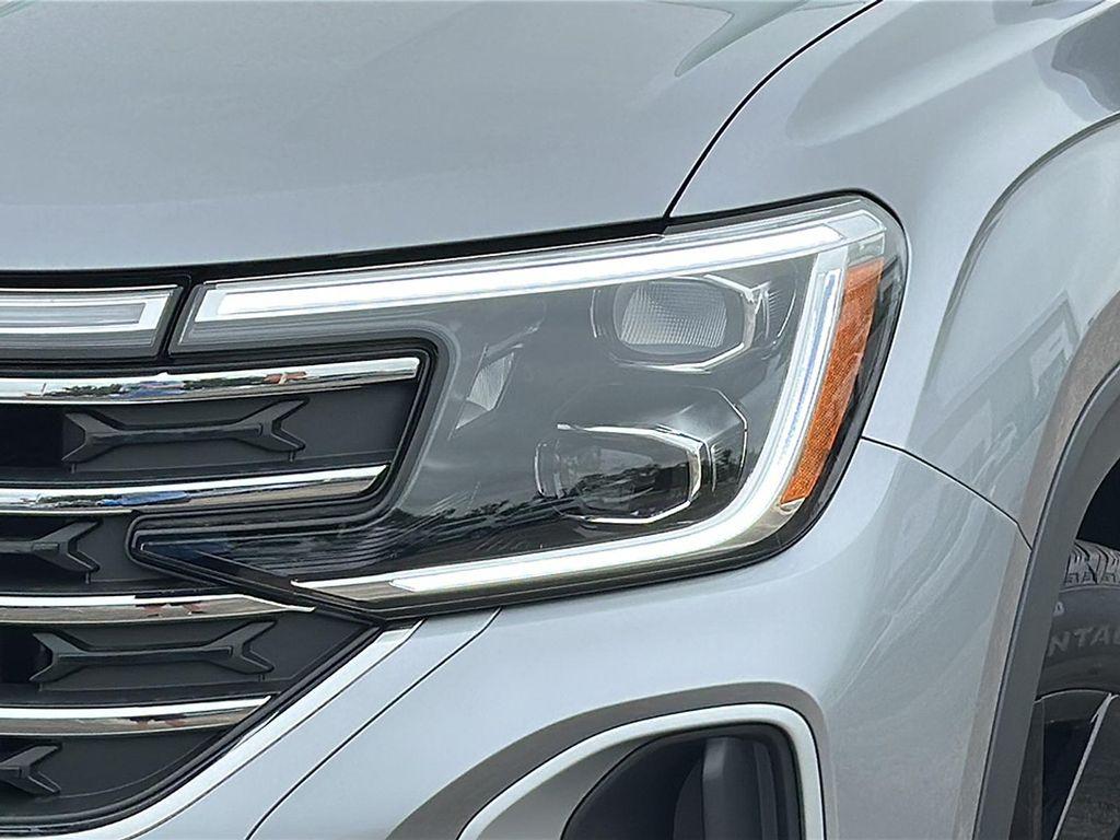 new 2025 Volkswagen Atlas car, priced at $44,180