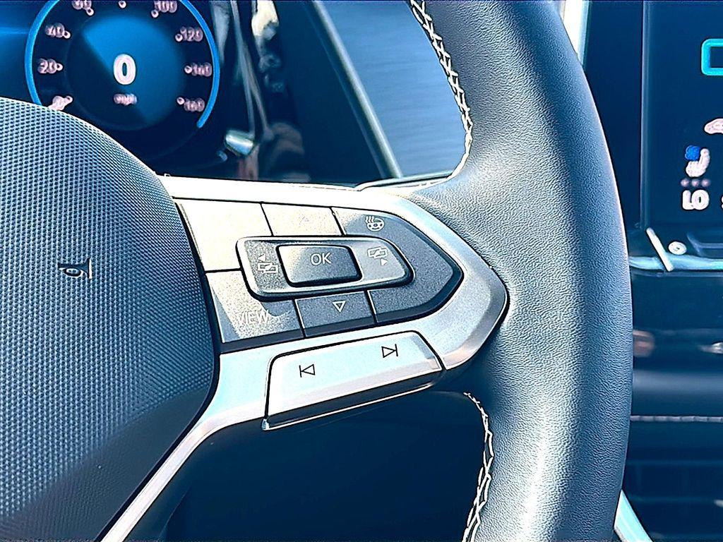 new 2026 Volkswagen Atlas Cross Sport car, priced at $38,930