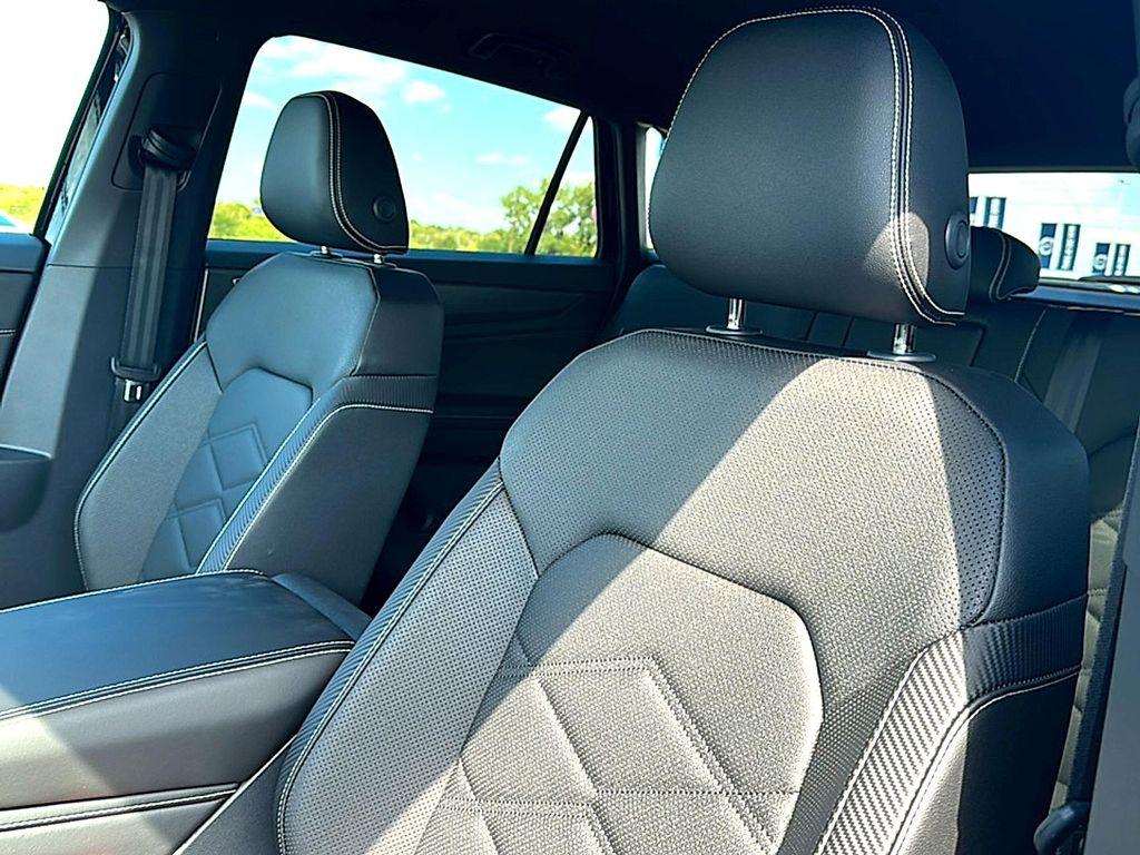 new 2026 Volkswagen Atlas Cross Sport car, priced at $38,930