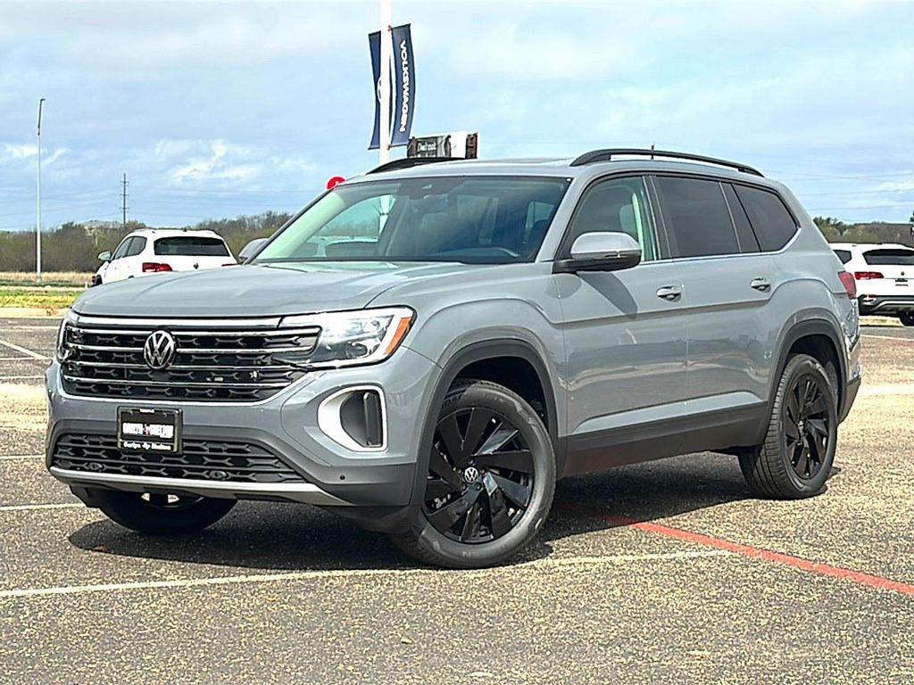 new 2026 Volkswagen Atlas car, priced at $46,720