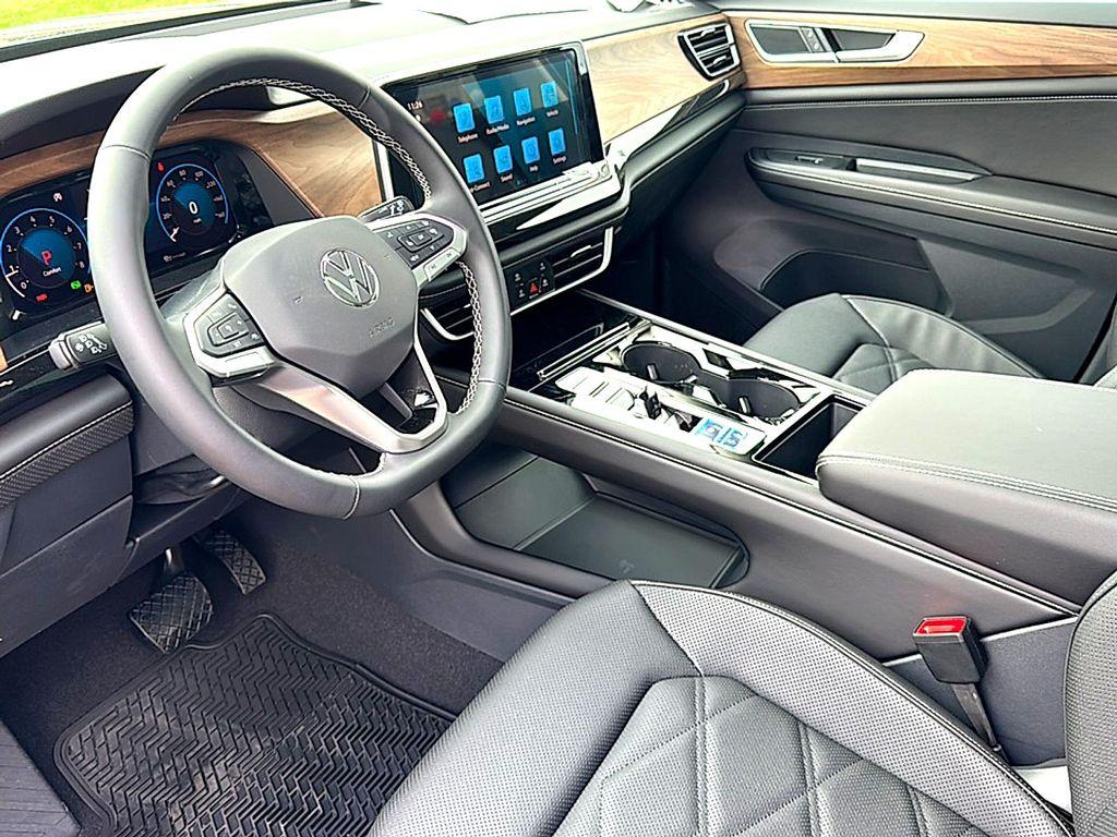new 2026 Volkswagen Atlas car, priced at $46,720