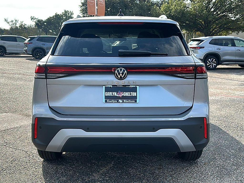 new 2026 Volkswagen Tiguan car, priced at $32,585