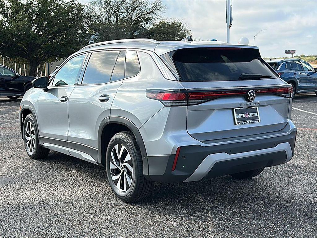new 2026 Volkswagen Tiguan car, priced at $32,585