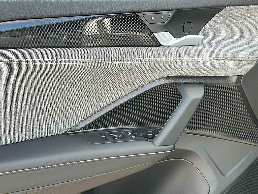 new 2026 Volkswagen Tiguan car, priced at $32,585