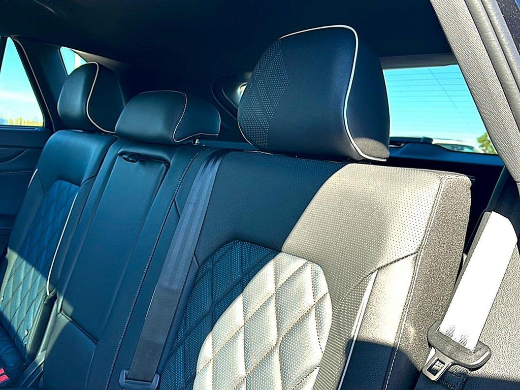 new 2026 Volkswagen Atlas Cross Sport car, priced at $53,760