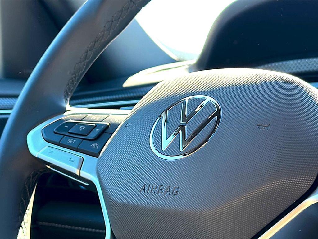 new 2026 Volkswagen Atlas Cross Sport car, priced at $53,760