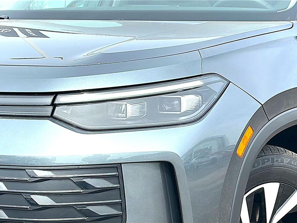 new 2026 Volkswagen Tiguan car, priced at $31,878