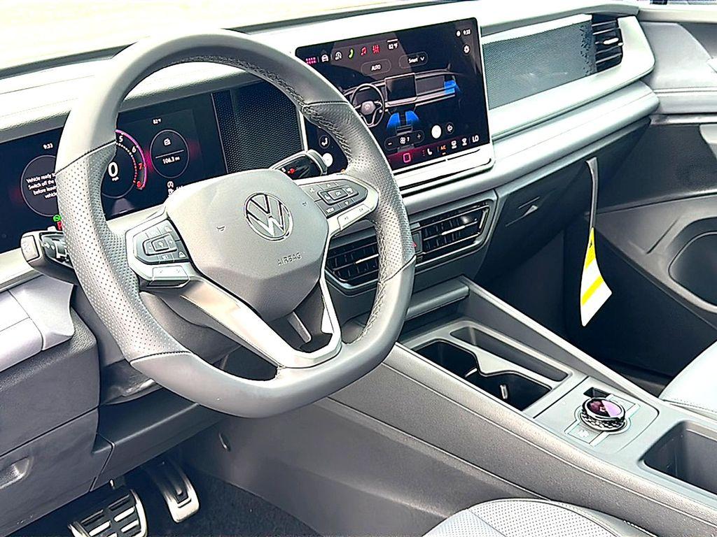 new 2026 Volkswagen Tiguan car, priced at $39,067