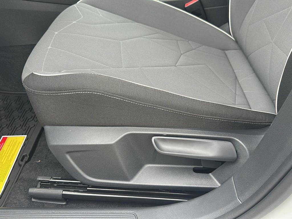 new 2025 Volkswagen Jetta car, priced at $23,725