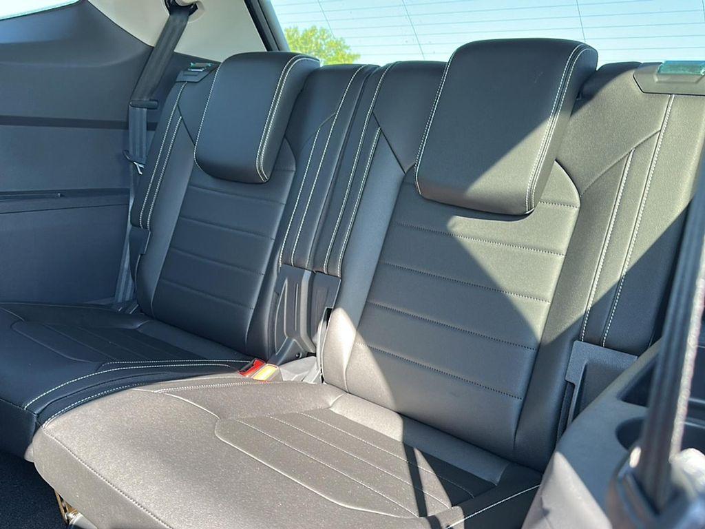 new 2026 Volkswagen Atlas car, priced at $49,520