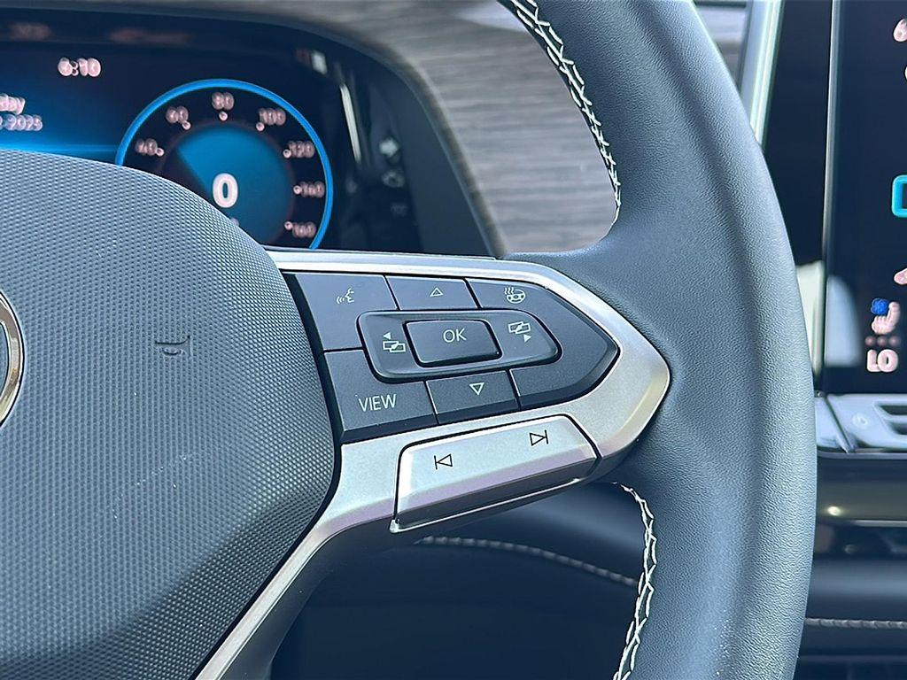 new 2026 Volkswagen Atlas car, priced at $49,520