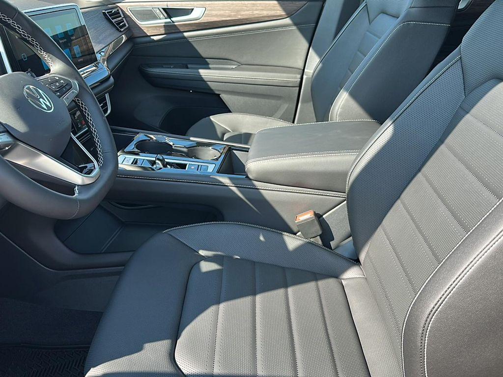 new 2026 Volkswagen Atlas car, priced at $49,520