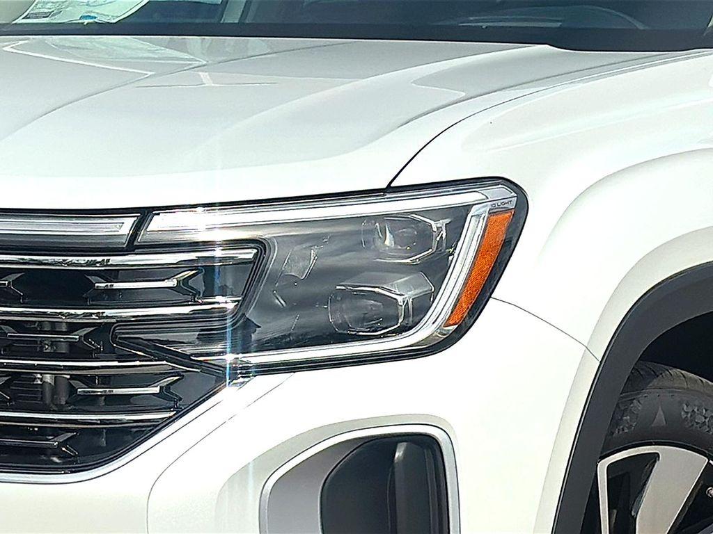 new 2026 Volkswagen Atlas car, priced at $50,273