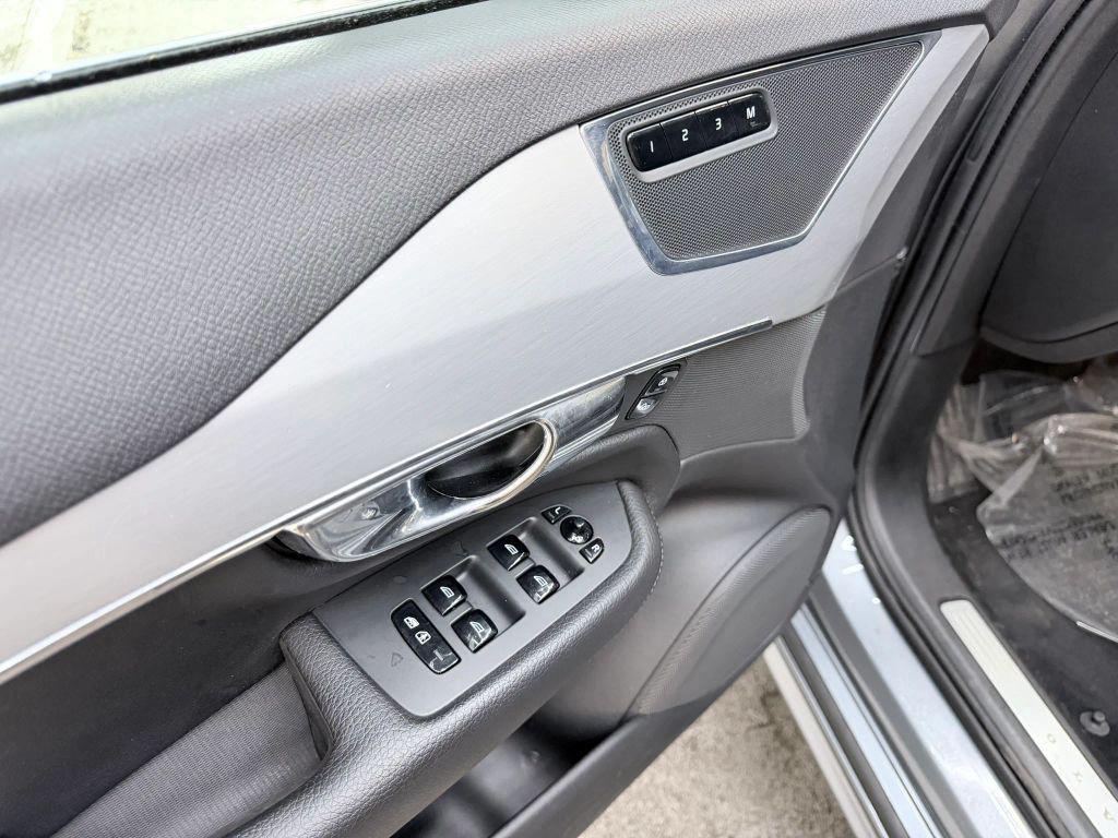 used 2016 Volvo XC90 car, priced at $16,900