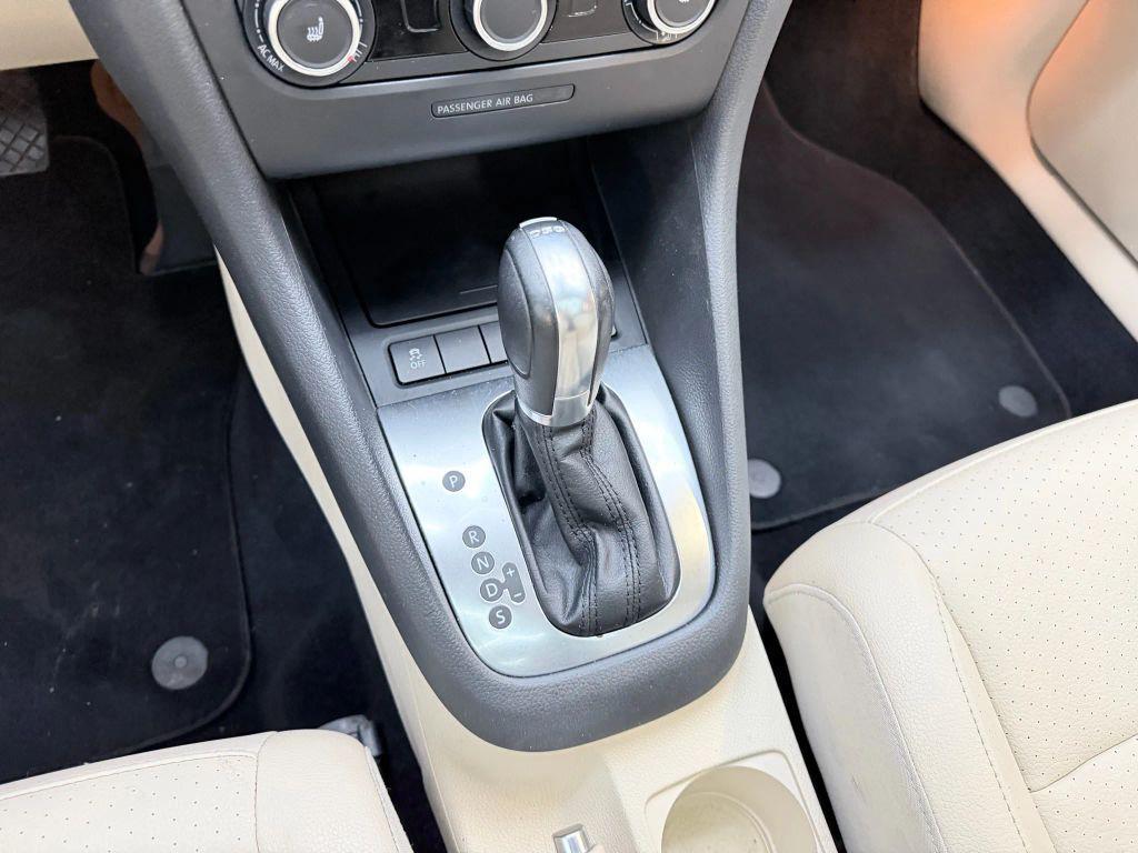 used 2012 Volkswagen Jetta SportWagen car, priced at $9,500