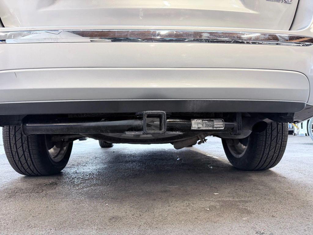 used 2011 Toyota Highlander Hybrid car, priced at $14,500