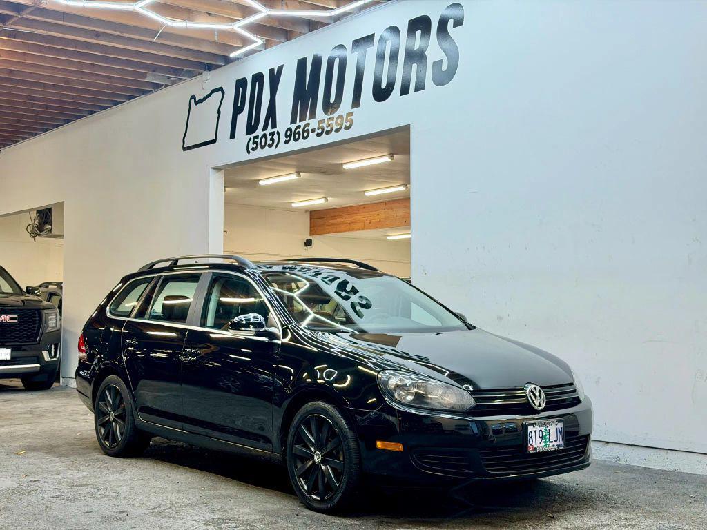 used 2014 Volkswagen Jetta SportWagen car, priced at $9,900