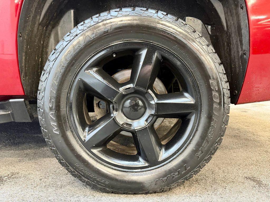 used 2014 Chevrolet Suburban car, priced at $14,500