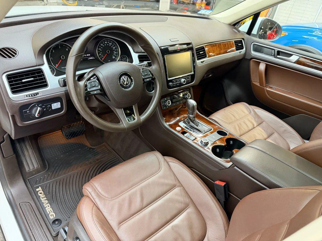 used 2014 Volkswagen Touareg car, priced at $14,900