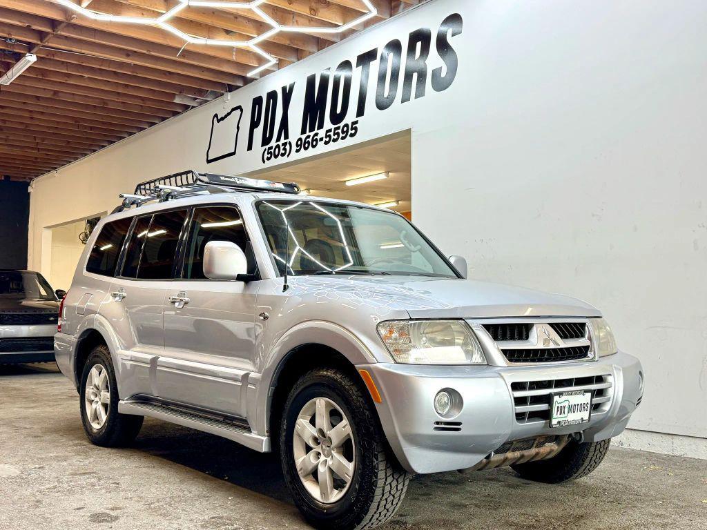 used 2005 Mitsubishi Montero car, priced at $5,500