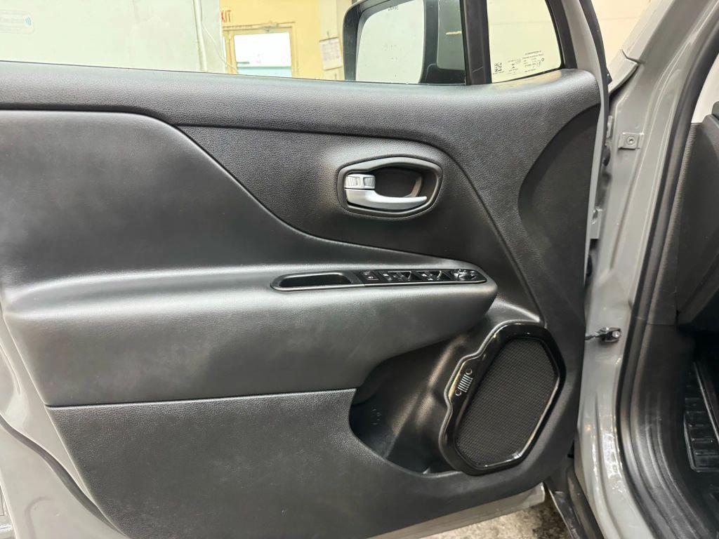 used 2020 Jeep Renegade car, priced at $12,900