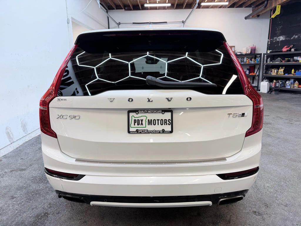 used 2019 Volvo XC90 car, priced at $21,500