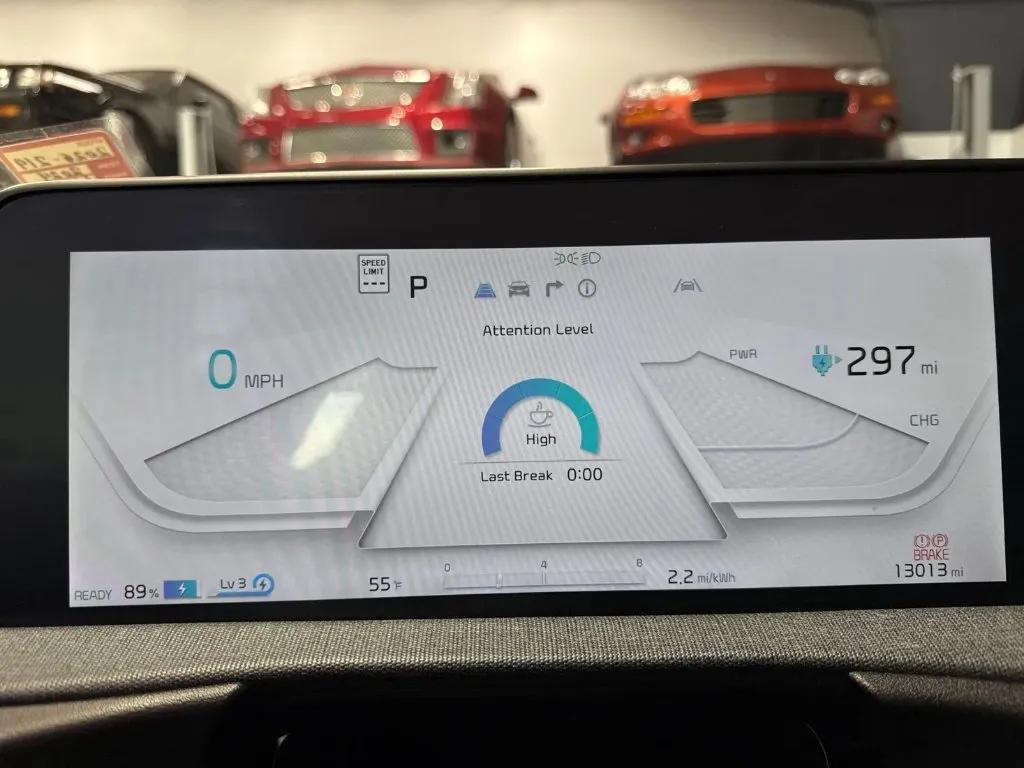 used 2024 Kia EV6 car, priced at $30,999
