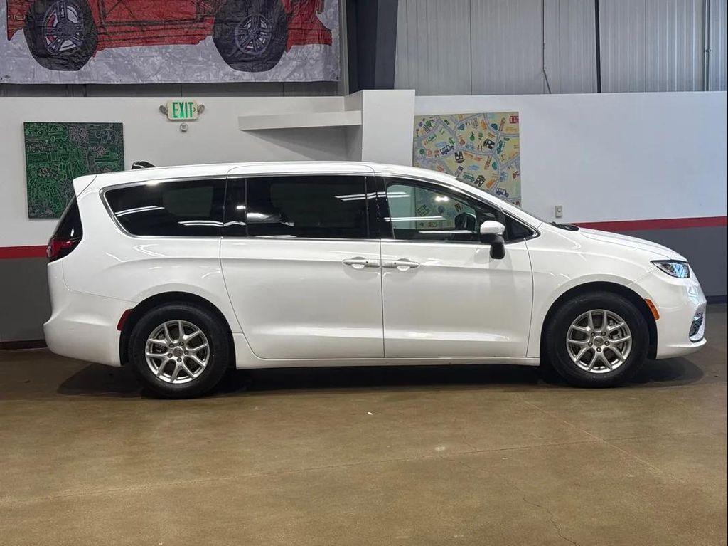 used 2023 Chrysler Pacifica car, priced at $26,967