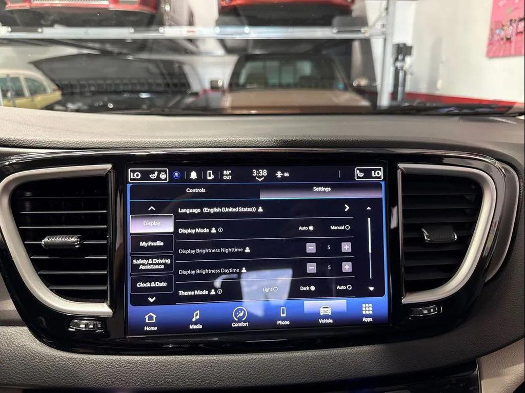 used 2023 Chrysler Pacifica car, priced at $22,999