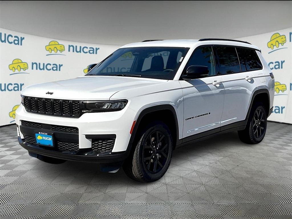 new 2025 Jeep Grand Cherokee L car, priced at $37,782