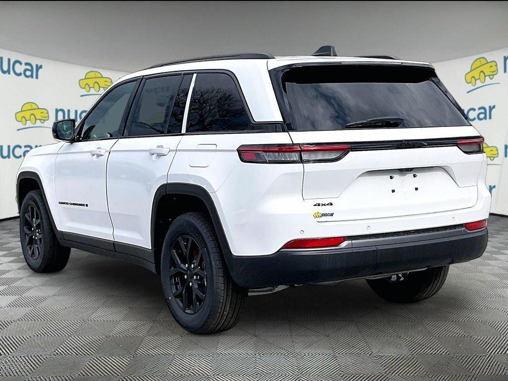 new 2026 Jeep Grand Cherokee car, priced at $44,145
