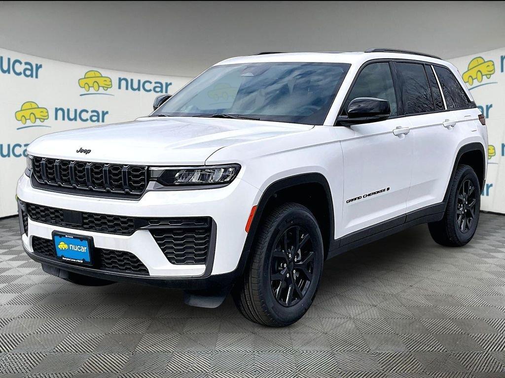 new 2026 Jeep Grand Cherokee car, priced at $44,145
