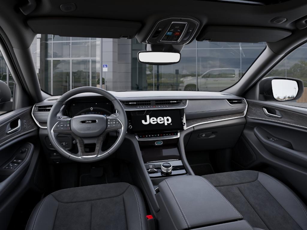 new 2026 Jeep Grand Cherokee car, priced at $44,895