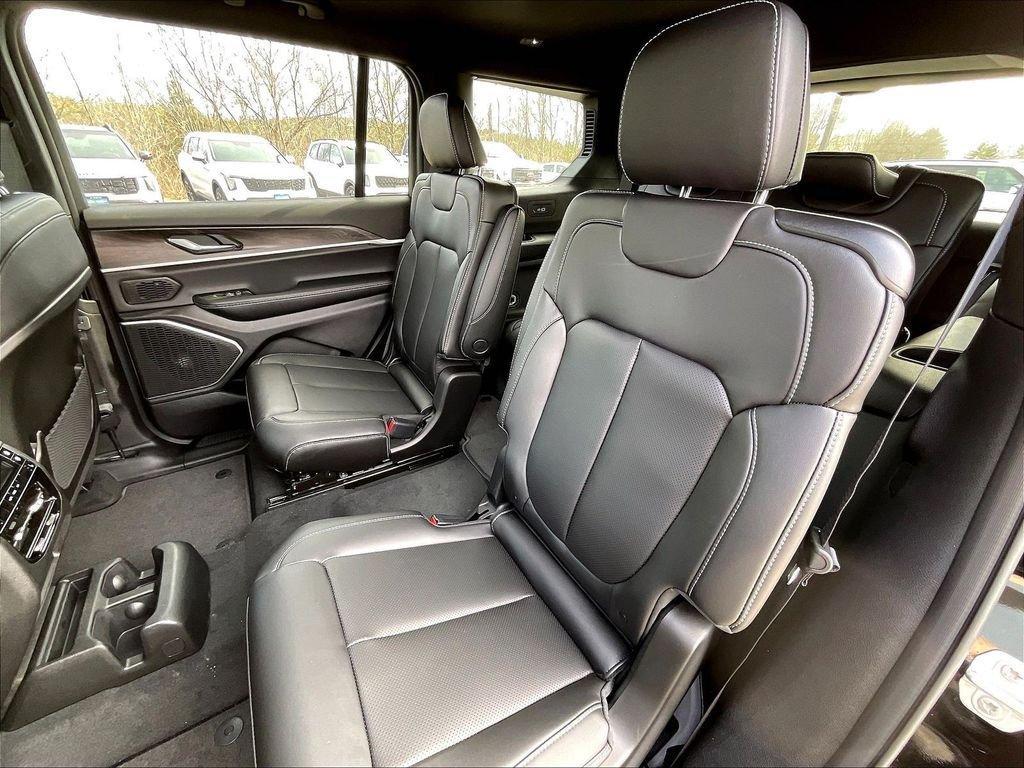 new 2026 Jeep Grand Cherokee L car, priced at $53,699