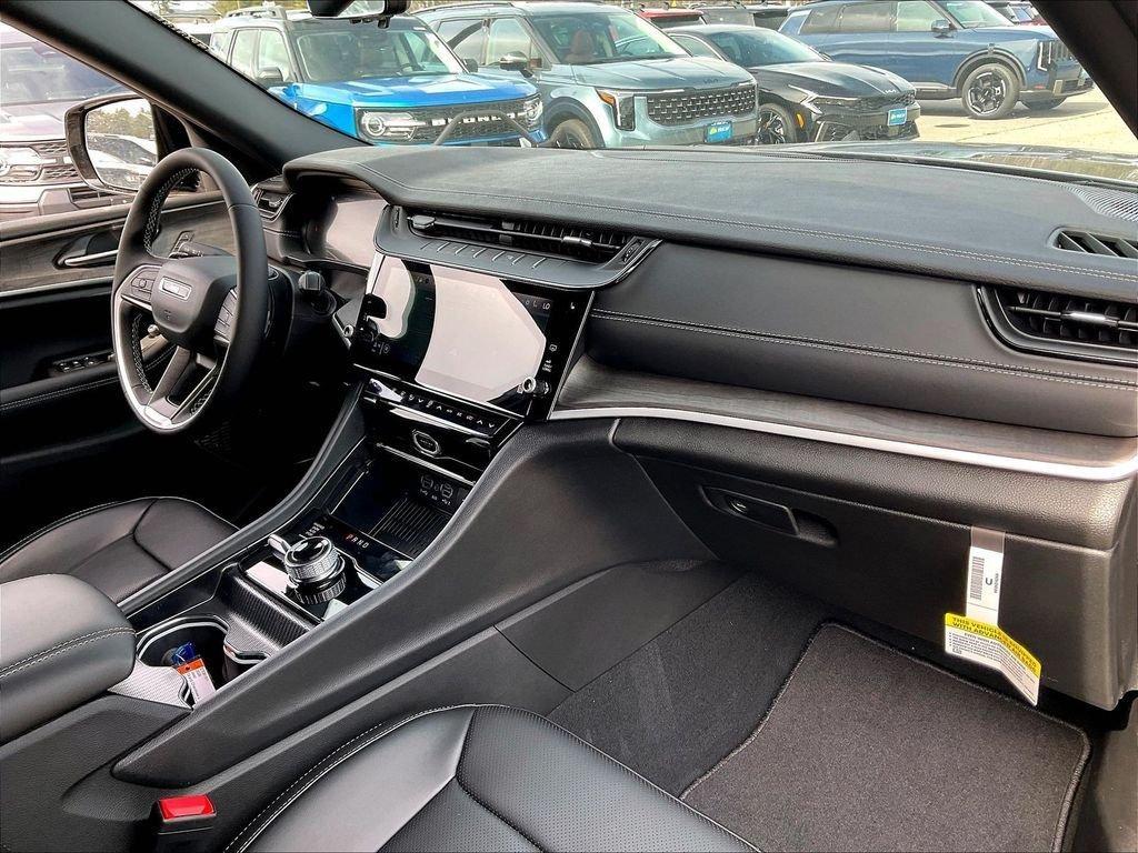 new 2026 Jeep Grand Cherokee L car, priced at $53,699
