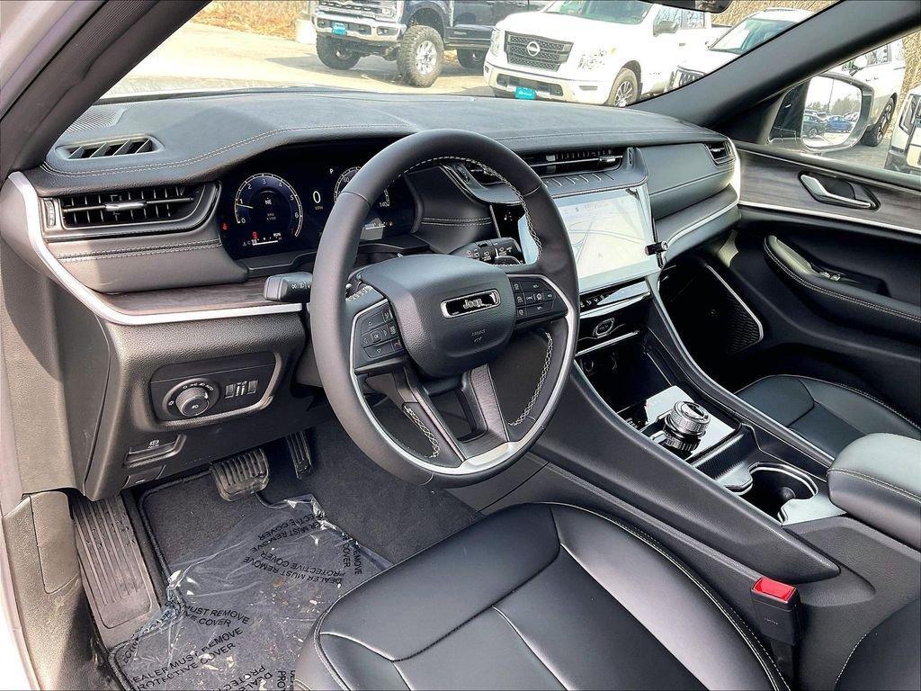 new 2026 Jeep Grand Cherokee car, priced at $44,706