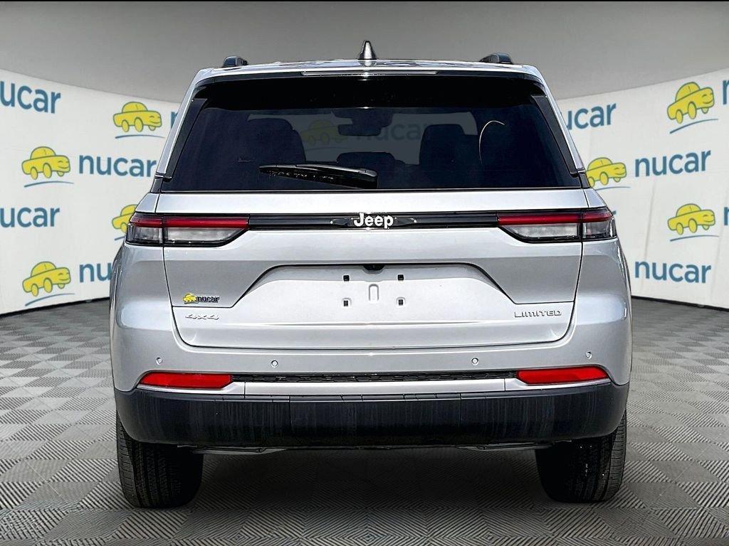 new 2026 Jeep Grand Cherokee car, priced at $44,706