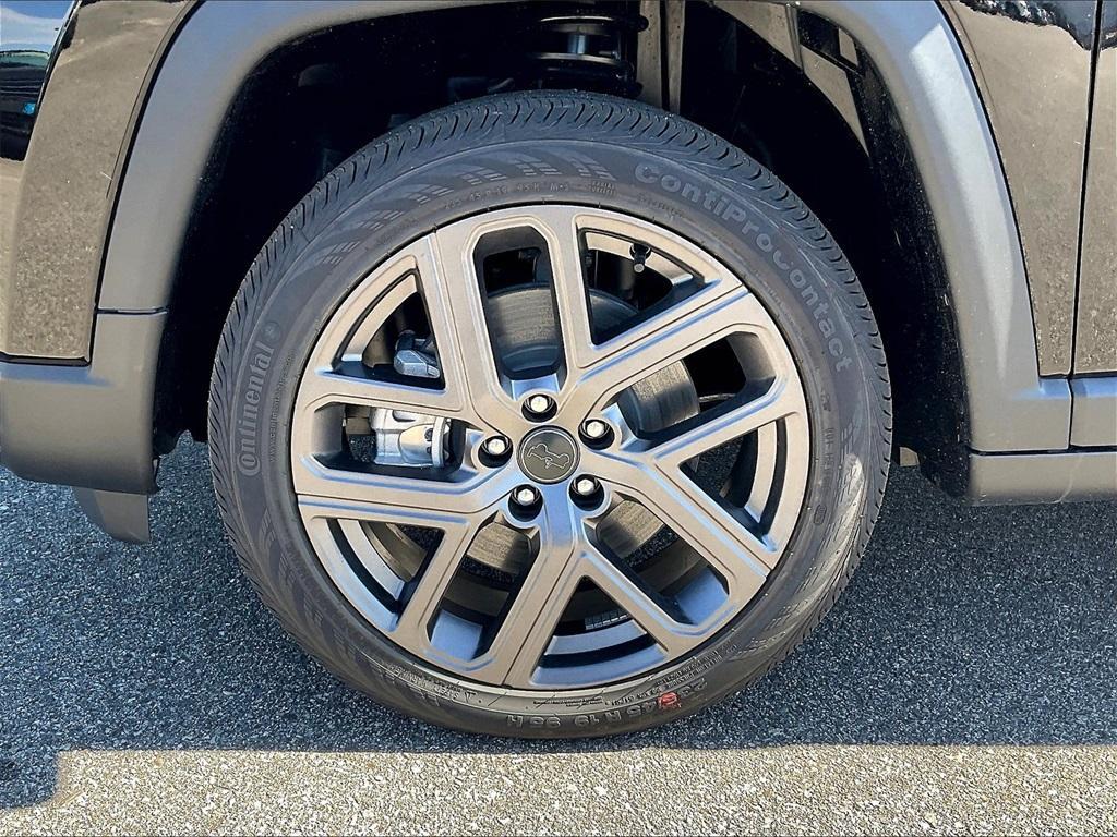 new 2026 Jeep Compass car, priced at $34,998