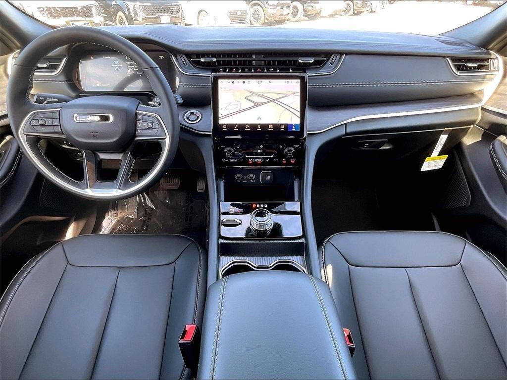 new 2025 Jeep Grand Cherokee L car, priced at $45,239